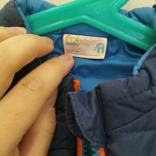 Prenatal baby sleeveless vest 6-9 months like new, dark blue