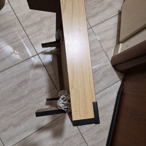 Mini pool table used, missing 1 ball