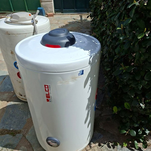 Elco Vayonis 80 lt water heater like new with 1 gift