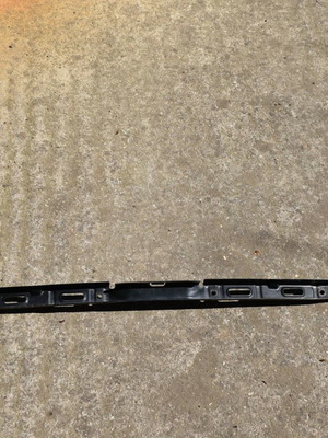 VW Golf 4 genuine used spare part in good condition