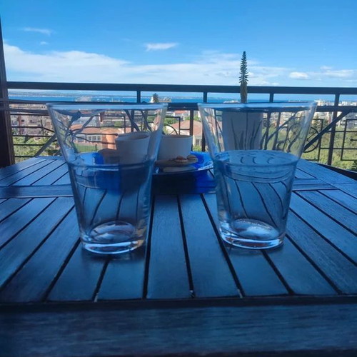Vintage decorative glass vases set of 2, like new
