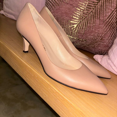Mourtzi pumps used, nude color, size 39.5