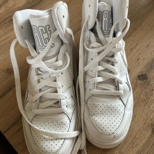 Nike Air Force sneakers size 40 used, white and yellow