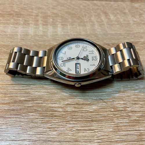 Seiko watch new old stock with original bracelet