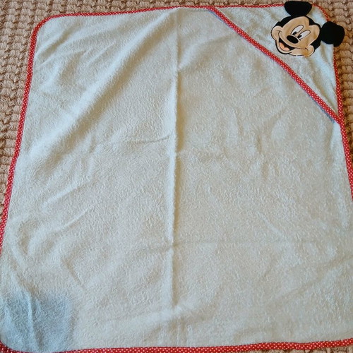 Baby layette like new with blankets, bathrobe and bedding set
