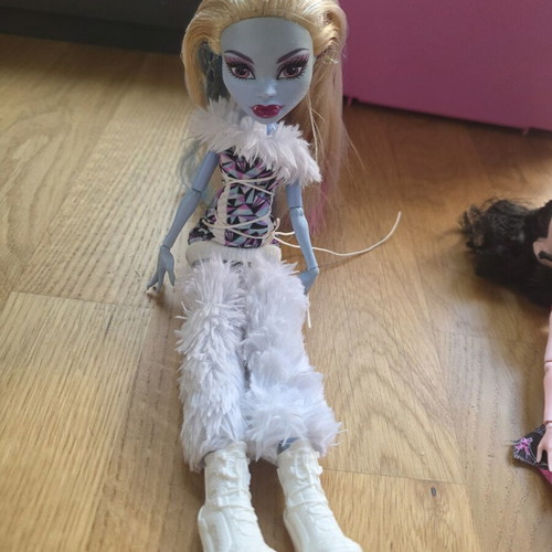 Monster High G1 Abbey Bominable doll 2010 rare, like new