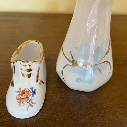 Porcelain antiques used, 2 small prewar pieces