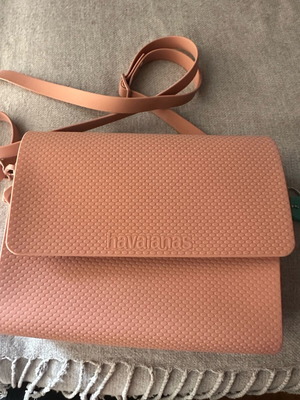 Havaianas casual bag new, pastel pink color