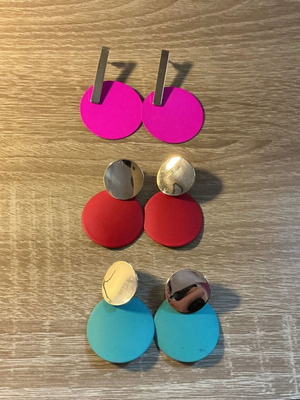 Earrings collection lot in like new condition, multicolor
