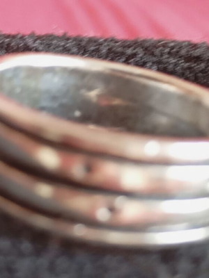Silver ring carved with stripes, like new, approx. 2 cm diameter