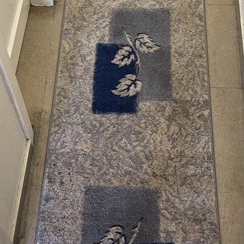 Runner rug used, 3.00 x 0.67 m, gray and blue leaf design