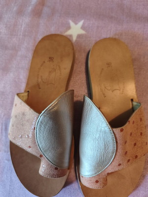 Flat leather sandals, silver and salmon, handmade, size 36