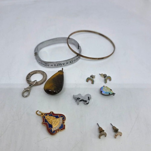 Jewelry lot used