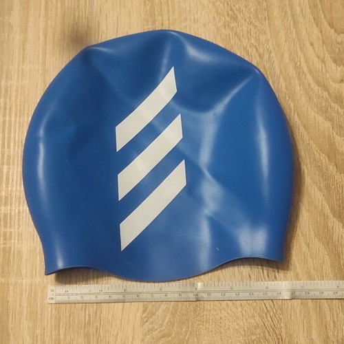 Adidas children's silicone swimming cap like new