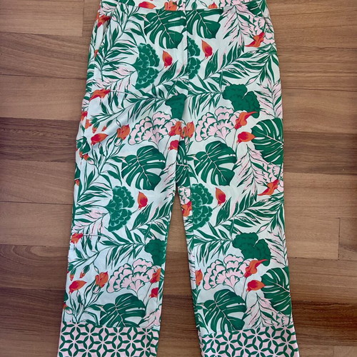 Devotion silk-like tropical print summer pants like new