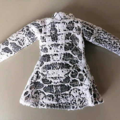 Barbie coat new, warm and unique