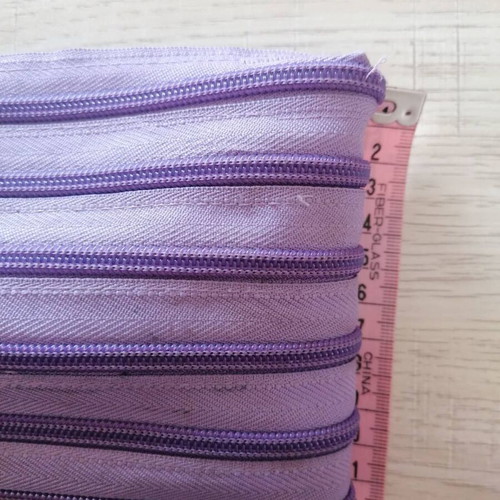 Zip.It toiletry bag pencil case wallet purple like new