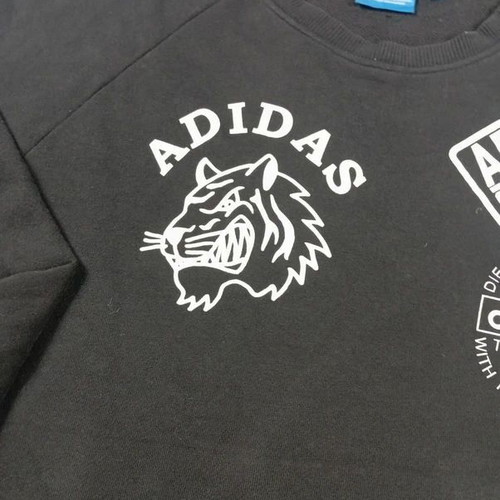 Adidas Originals Multi-Logo Graphic Sweatshirt size L like new, black and white