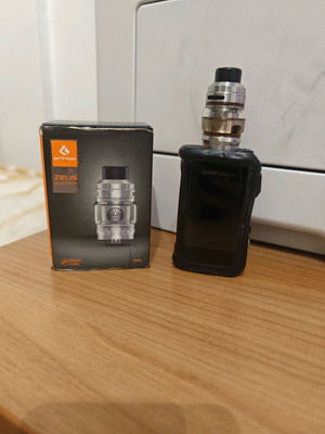 Geek Vape Aegis and Zeus Sub Ohm used, package with atomizer and mod