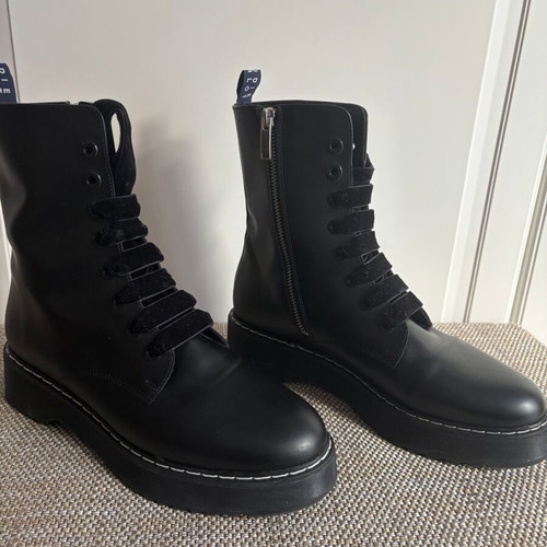 Designer Black Combat Boots Claudie Pierlot Size 40 Like New