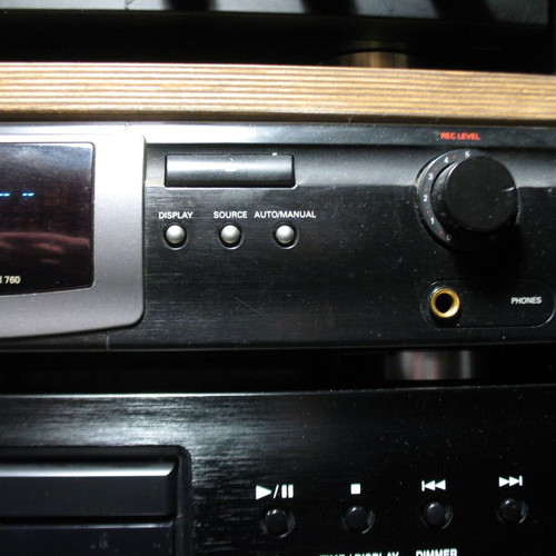 Philips CDR760 CD player recorder like new with remote