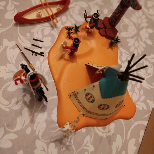 Playmobil Indians Western Set Code 4012 Like New