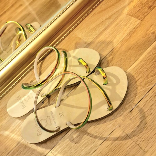 Chameleon leather sandals new, size 37