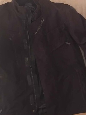 Macna Graphite XL Motorcycle Jacket like new, 3-season touring