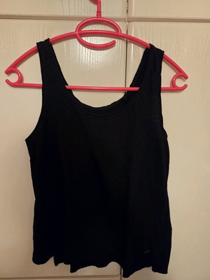 Funky Buddha black t-shirt used, extra small