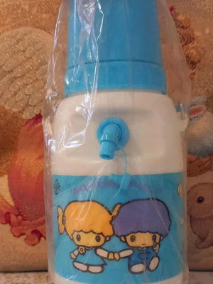 Vintage thermos bottle sealed in original packaging 1987