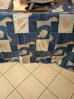 Παπλωματοθήκη μεταχειρισμένη για κρεβάτι 2.10x2.23 με φερμουάρ