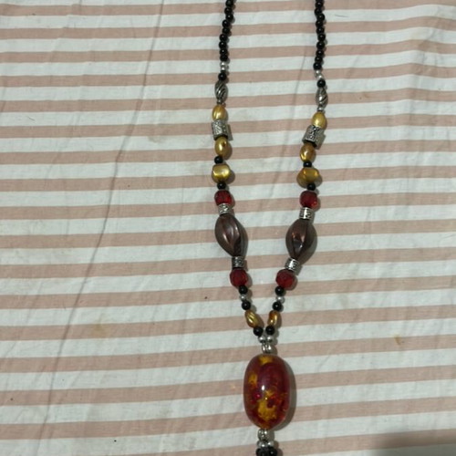 Necklace with multicolored beads new