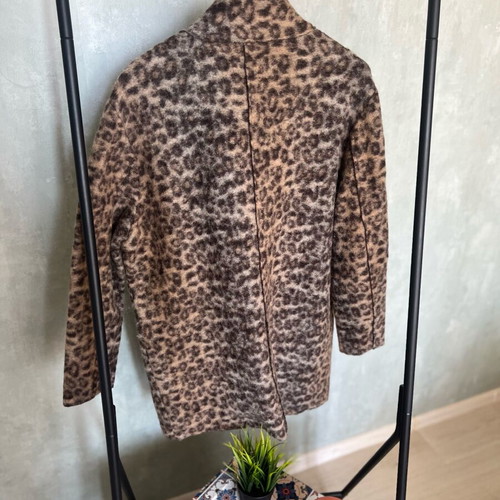 Esprit leopard print vest like new, size 42