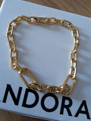 Pandora златно покритие 14k гривна с отварящи се връзки номер 4