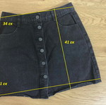 Black jean skirt like new, size Small