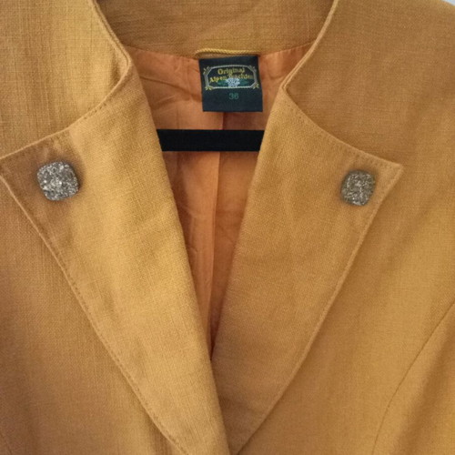 Vintage women's jacket size S like new, mustard color