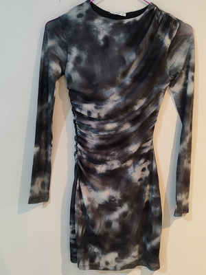 Pink Woman dress XS like new, gray and black