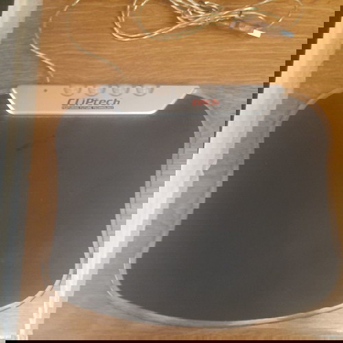 Mouse Pad With 4port USB Cliptech with led used