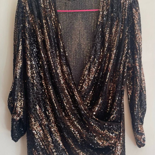 Zara blouse with sequins like new, size Small