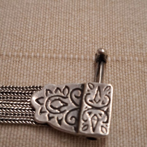 Silver 925 bracelet like new with chains and secure clasp