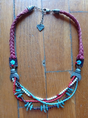 Handmade multicolor necklace