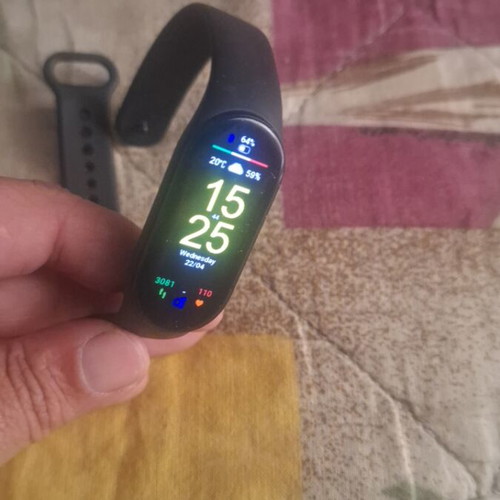 Xiaomi Smartband 7 like new, black with 1.62-inch AMOLED display