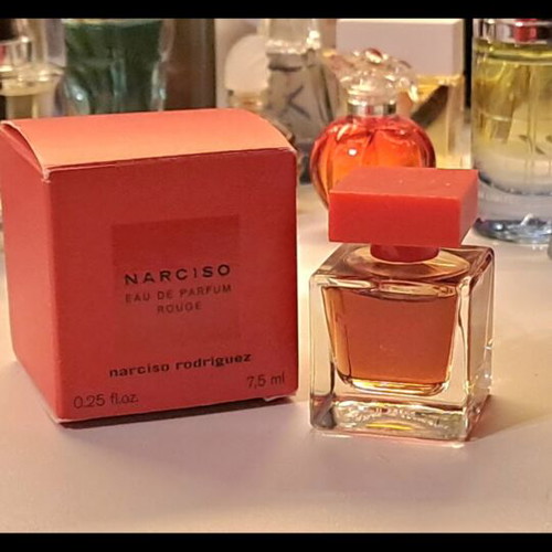 Narciso Rodriguez Rouge Eau de Parfum miniature