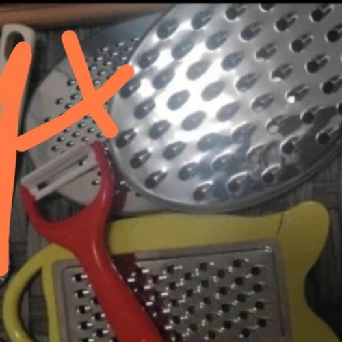 Kitchen tools set used with graters, peeler, whisk, and wire