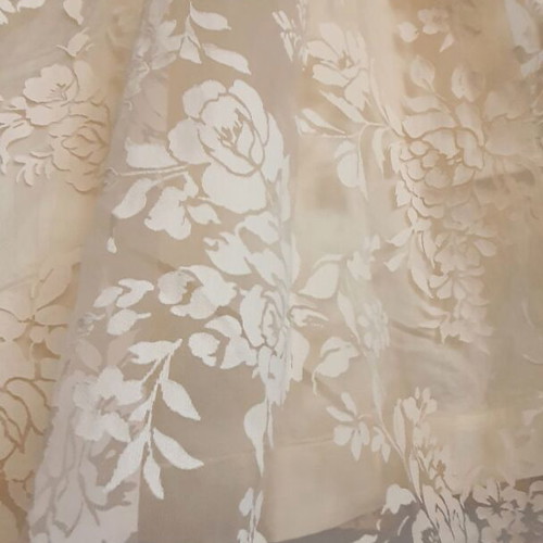 S.Oliver Dress New With Embroidered Flowers 84% Cotton Size L Vanilla