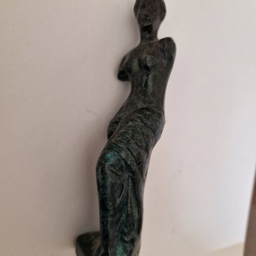 Ancient Greek decorative items like new from museums