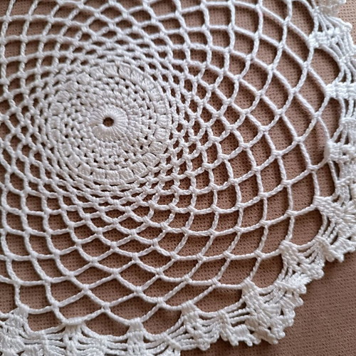 Handmade embroidery like new, set of 7 pieces