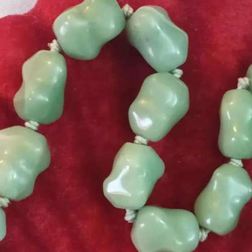 Silver necklace with green nephrite, vintage 1950, 42cm