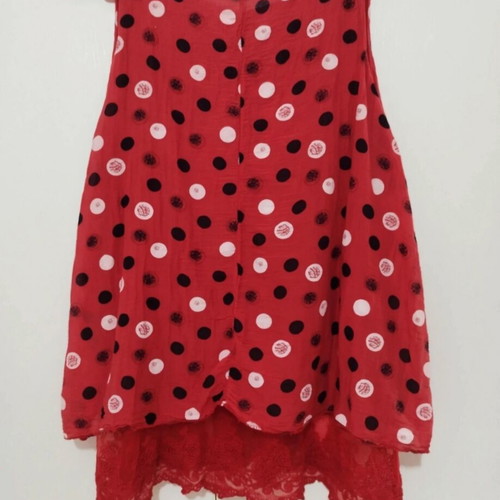 Polka dot sleeveless blouse with lace, red and white