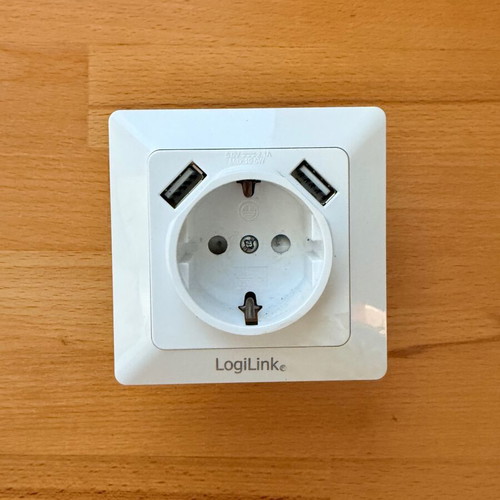 LogiLink Πρίζα με 2 θύρες USB και κλείστρο ασφαλείας καινούργια